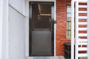 Exterior - JZ Homestay - Cozy Home Near SM Savemore, Caraga State University & Bmc Hospital (Butuan)