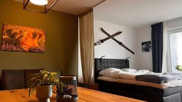 1 bedroom, WiFi, bed sheets