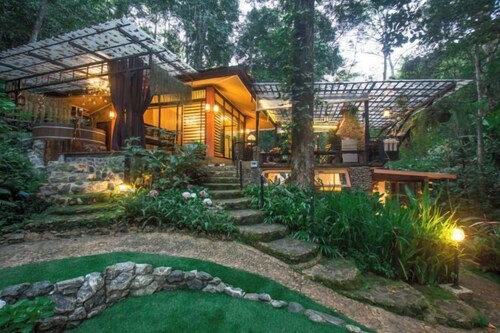 Puradise Private Residence