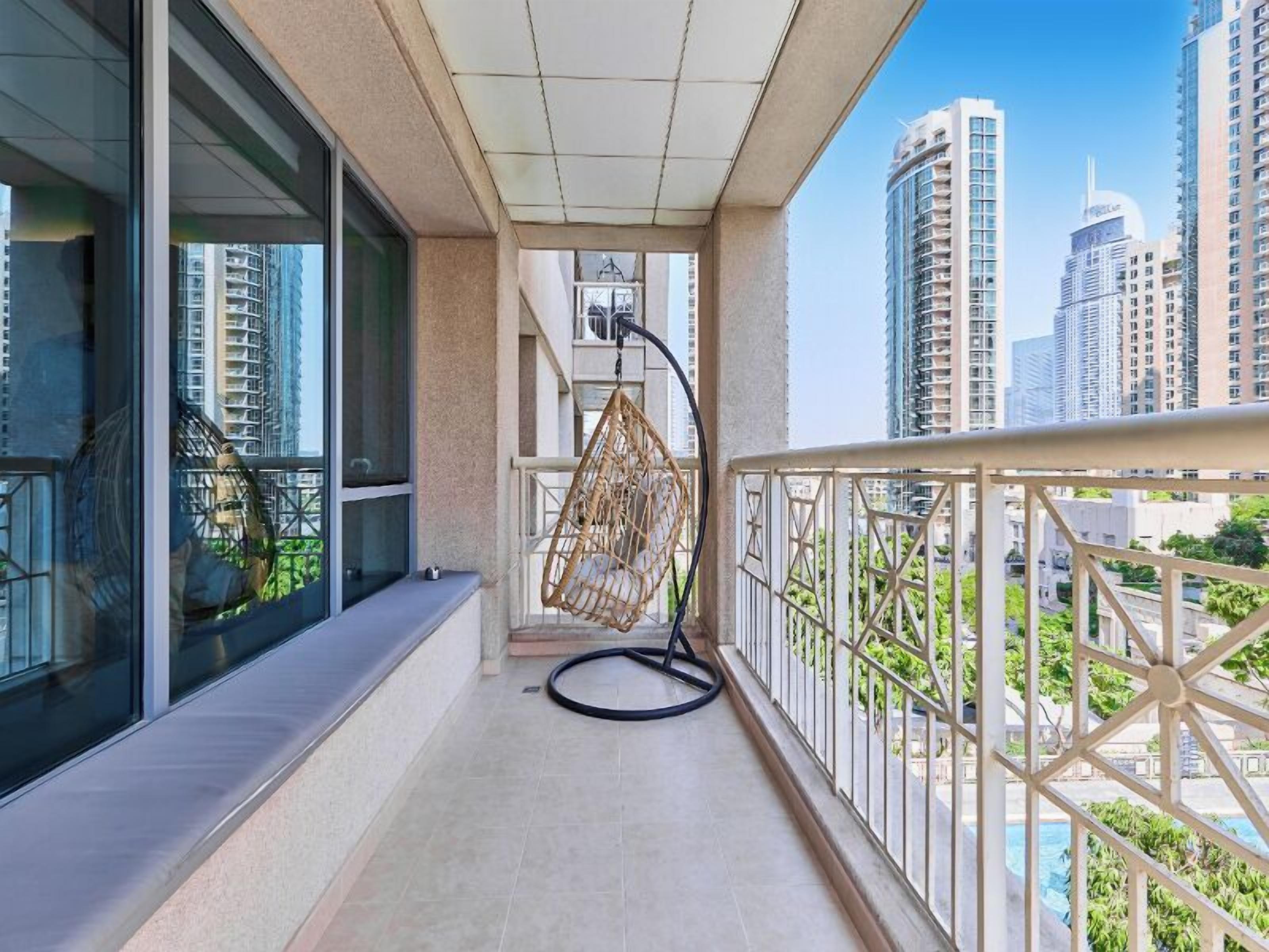 Apartamento premium, 1 quarto, vista para a piscina | Sacada