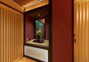 Interior - Kyoran Seigatei (Kyoto)