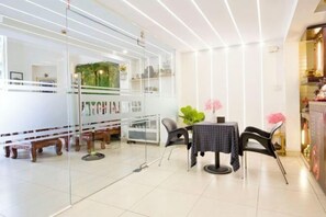 تناول الطعام