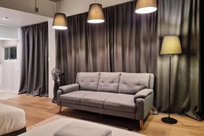 Room - Human Touch Room – Soulful Bangkok Hideout (Bangkok)