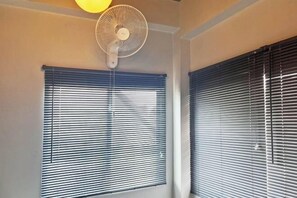 Room - Human Touch Room – Soulful Bangkok Hideout (Bangkok)