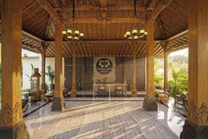 Lobby - Karenina Agung Resort Semarang (Gunung Pati)