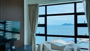 Unclassified image, 3 of 10, button - JESSELTON QUAY BY KC SUITE (Kota Kinabalu)
