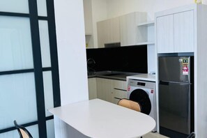 Room - JESSELTON QUAY BY KC SUITE (Kota Kinabalu)