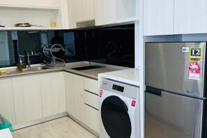 Private kitchen - JESSELTON QUAY BY KC SUITE (Kota Kinabalu)