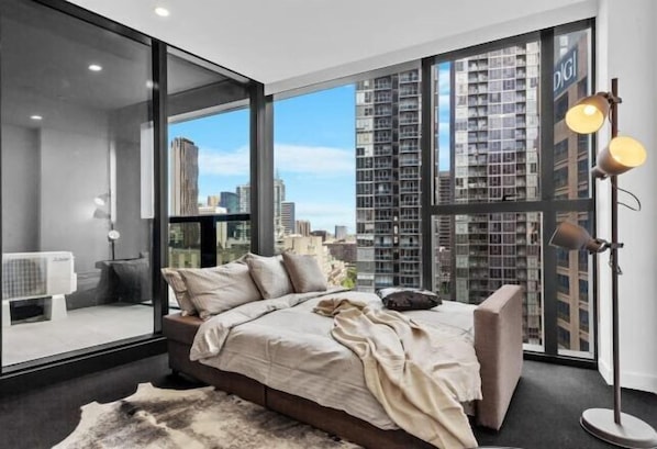 Room - A Cozy Apt, Only a 5-min Walk to Victoria Market (Carlton)