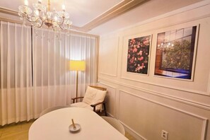 Room - Chilling Stay Jongno # Dongdaemun Station # 6min Dongmyo Station # 2min Sinseoldong Station (Seoul)