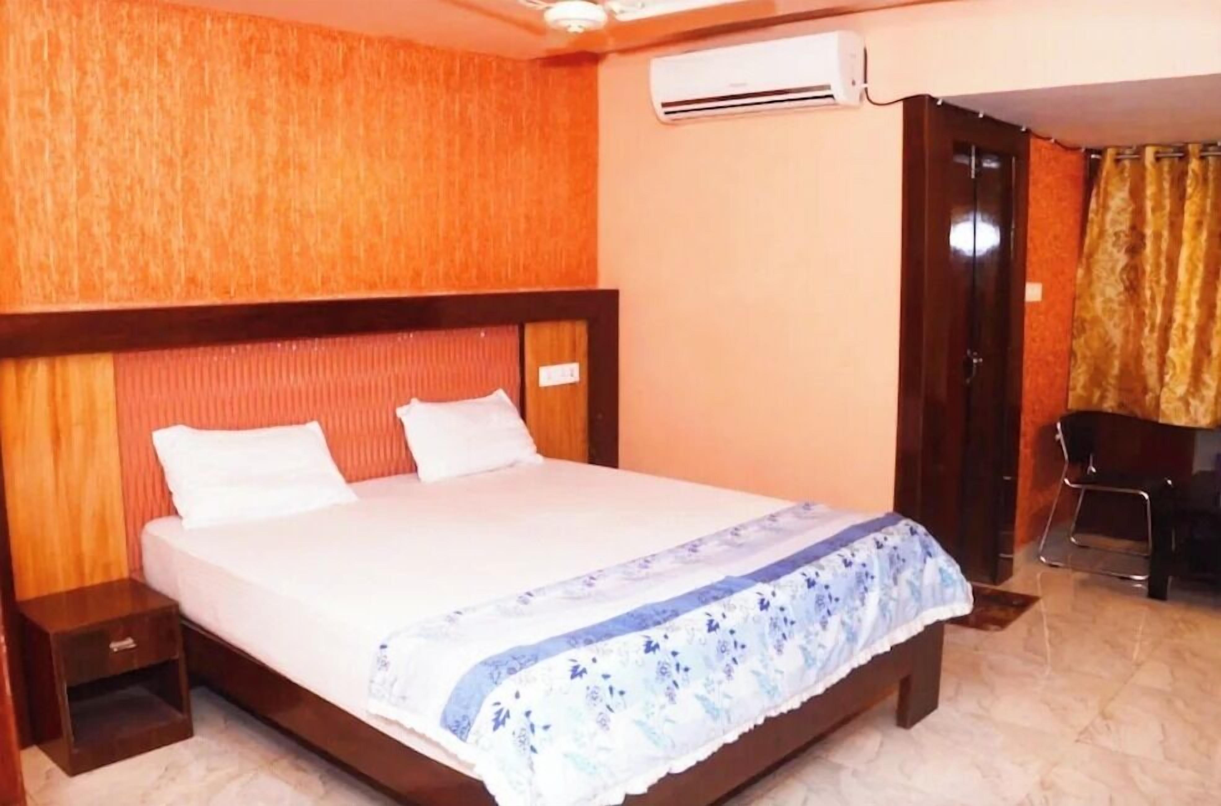 Literie hypoallergénique, bureau, chambres insonorisées, Wi-Fi gratuit