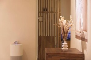 Interior - Sohwa Mansion [8min STN] / Luggage Keep available (Seoul)