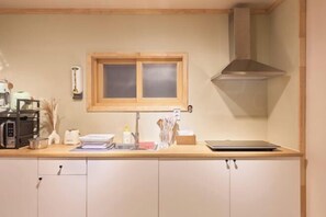 Cots/infant beds - Sohwa Mansion [8min STN] / Luggage Keep available (Seoul)