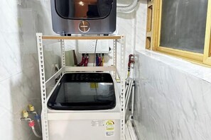 Cribs/infant beds - Sohwa Mansion [8min STN] / Luggage Keep available (Seoul)