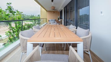 Apartment, 2 Bedrooms, Kitchen | Terrace/patio