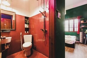 Bathroom - CAMP Dakao a curated accomodation (Ho Chi Minh City)