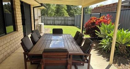 Family retreat in Caboolture big house