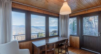 Cozy alpine retreat 10 minutes from downtown Stresa, pets allowed!