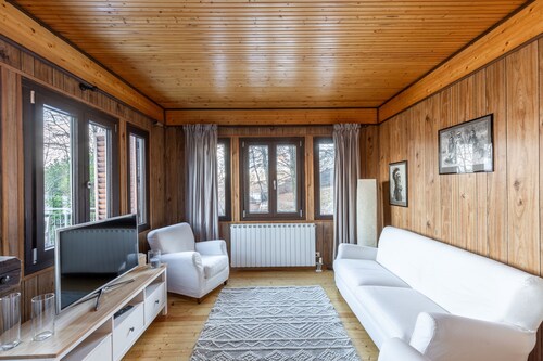 Cozy alpine retreat 10 minutes from downtown Stresa, pets allowed!