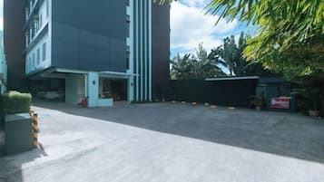 Bahagian luar