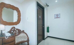 Interior - RedDoorz @ Nucell near NGCP Cebu (Cebu City)