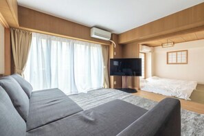 Interior - HAN HOTEL Shinjuku (Tokyo)