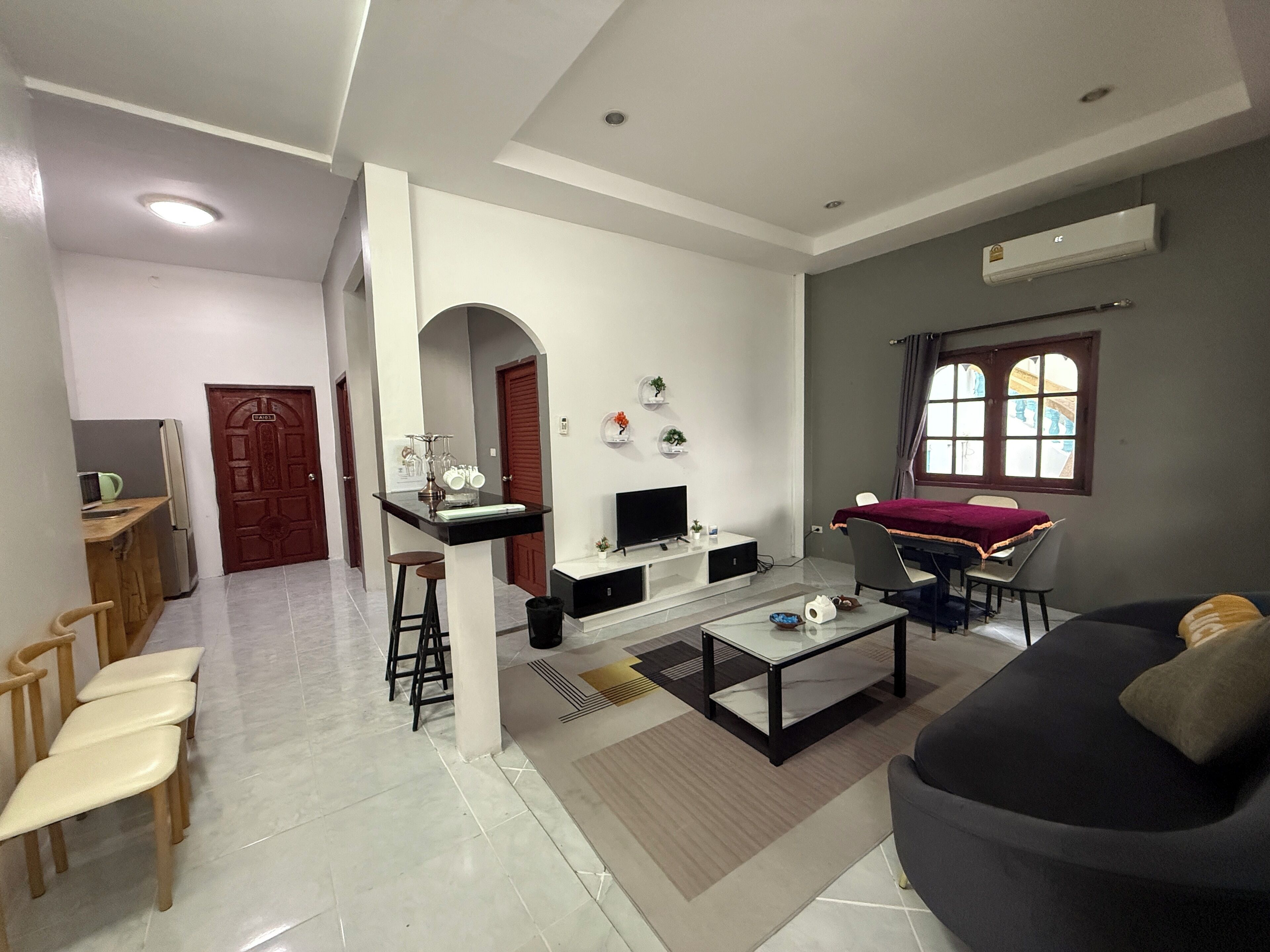 Comfort Suite, Patio, Courtyard View | Free WiFi