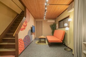 Room - STAY OSAKA KUROMON Walkable to Namba, Shinsaibashi, and Dotonbori 14-minute train ride to USJ (Osaka)