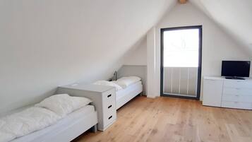 3 chambres, bureau, fer et planche Ă repasser, Wi-Fi gratuit