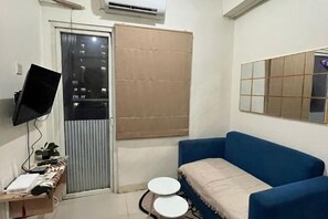 Room - DLP Rooms (Central Jakarta)