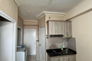 Private kitchen - DLP Rooms (Central Jakarta)