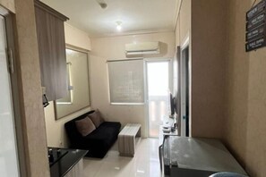 Room - DLP Rooms (Central Jakarta)