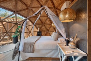 1 habitación, wifi y ropa de cama