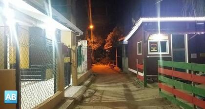 Perhentian AB Guesthouse