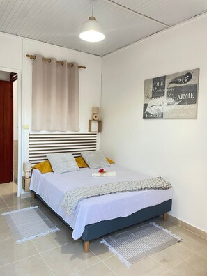 3 Schlafzimmer, BĂŒgeleisen/BĂŒgelbrett, Reisekinderbett, kostenloses WLAN