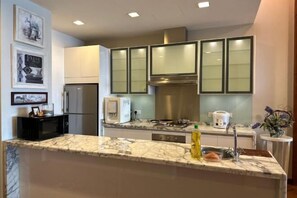 Room - Cozy Straits Quay Seafront Homestay (Tanjung Tokong)