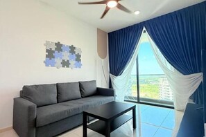 Room - Macrolink 2B2R 7 pax Condo Medini near legoland (Iskandar Puteri)