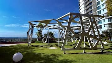 Halaman properti
