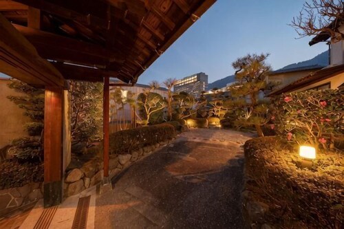 [Mountain and Sea: Luxury bath villa/4 bedrooms/up to 11 people/Parking for 2 cars
