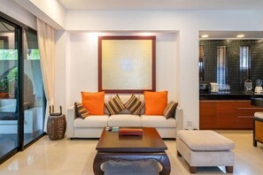 Room - Balinese 2 Bedroom Private Pool Villa (Kbr11) (Koh Samui)