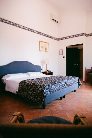 واي فاي وملاءات أسرّة