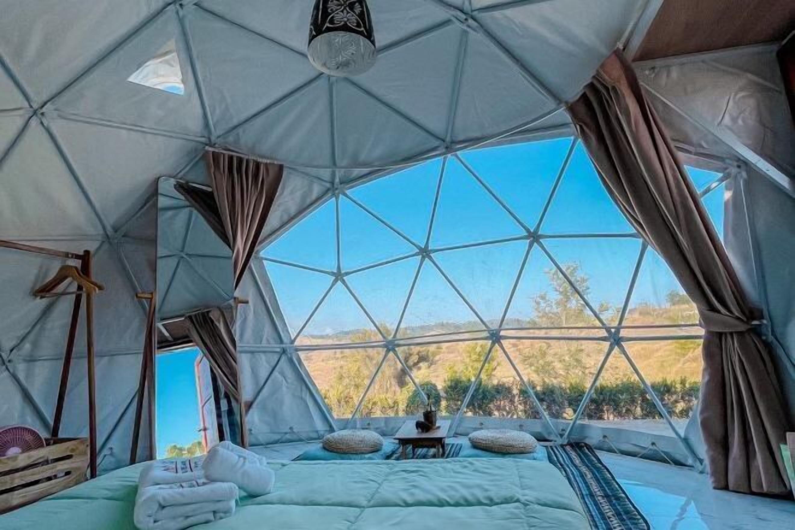 บริเวณภายนอก