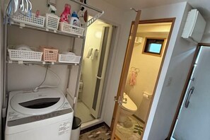 Bathroom - Harbor (Tokyo)