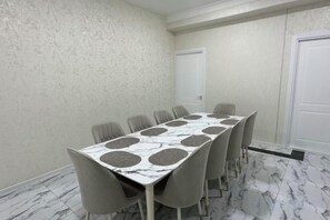 Unclassified image, 2 of 12, button - yuelai hotel (Tashkent)