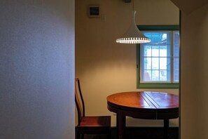 تناول الطعام