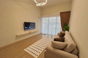 Unclassified image, 4 of 17, button - PoloStay Landed House 4 Room for 10 pax (Ipoh)
