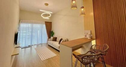 PoloStay Landed House 4 Room for 10 pax