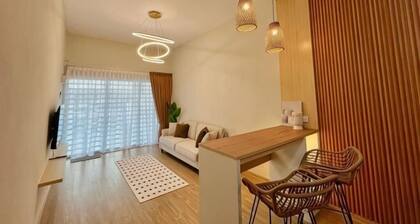 PoloStay Landed House 4 Room for 10 pax