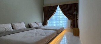 PoloStay Landed House 4 Room for 10 pax