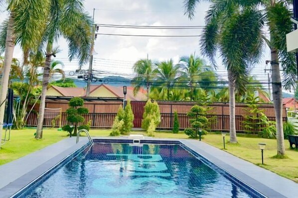 Outdoor pool - The White House Kamala Phuket (Phuket)